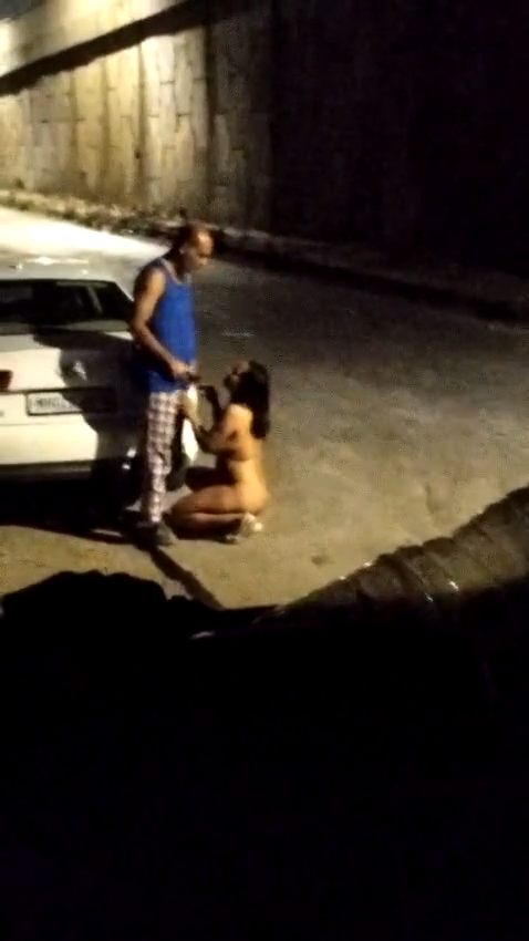 Maharashtra cpl nude on road